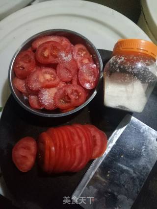西红柿????裹糖的做法步骤：2
