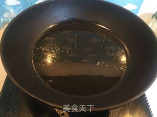东北烤冷面的做法步骤：1