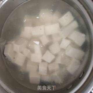 蟹黄豆腐的做法步骤：3
