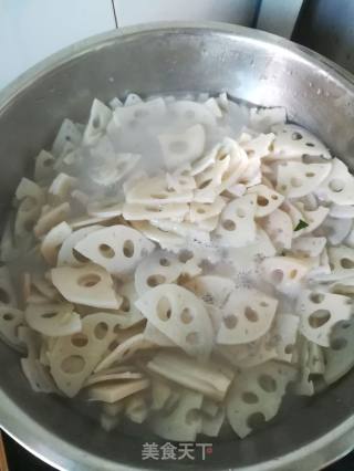 拌藕片的做法步骤：3