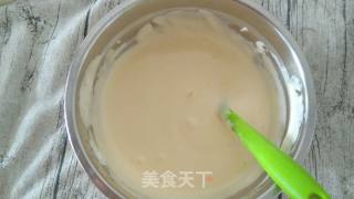 幻彩草莓乳酪卷的做法步骤：11