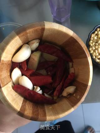 黄豆牛肉煲的做法步骤：3