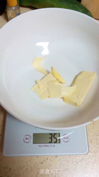 巧克力豆司康的做法步骤：1