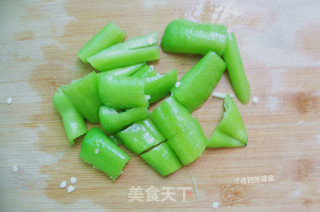 青椒茄子的做法步骤：2