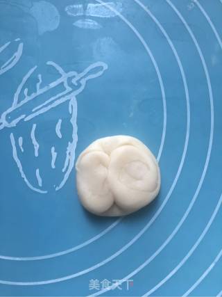 荷花酥的做法步骤：16