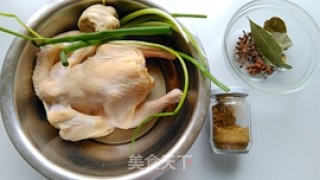 脆皮烧鸡的做法步骤：1