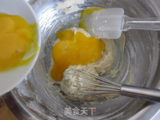 蔓越莓瑞士卷的做法步骤：7