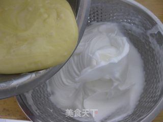 蔓越莓瑞士卷的做法步骤：12
