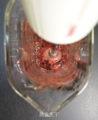 CoCoLc的私菜食谱经－－蓝莓醋 & 蓝莓果肉醋酱【中西式万能果醋酱】的做法步骤：2