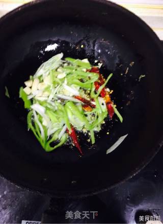 醋溜小豆芽的做法步骤：4