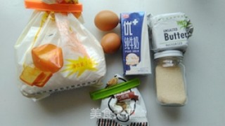 椰蓉面包的做法步骤：1