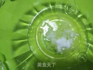 电饭锅版蛋糕的做法步骤：3