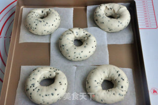 黑芝麻贝果三明治的做法步骤：9