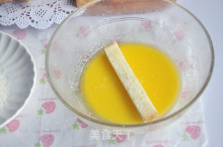 黄油椰蓉吐司条的做法步骤：5