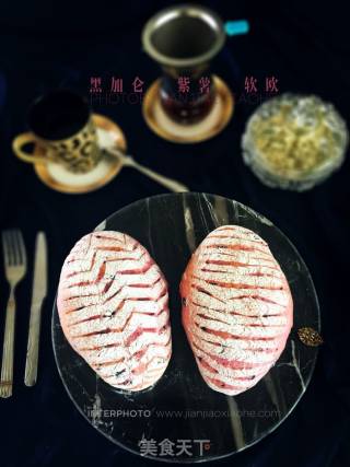 黑加仑紫薯软欧的做法步骤：19