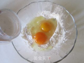 茴香鸡蛋软饼的做法步骤：2