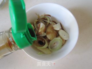 蒜薹爆鸡胗的做法步骤：5