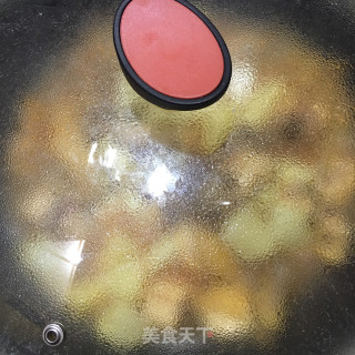 土豆焖鸡的做法步骤：10
