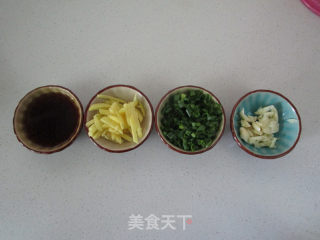 盐烤蛏子的做法步骤：1