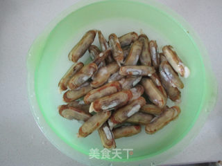 盐烤蛏子的做法步骤：2