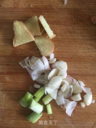 干煸豆角的做法步骤：4
