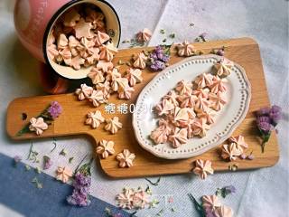 樱花蛋白糖的做法步骤：10