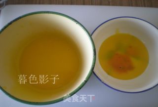 彩条蛋糕卷的做法步骤：2