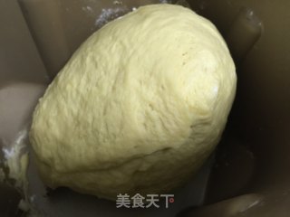 质朴的味道——豆沙面包的做法步骤：2