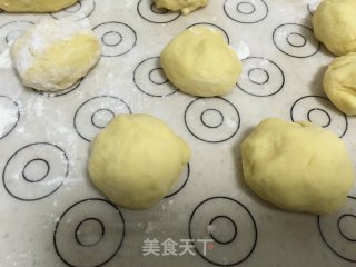 质朴的味道——豆沙面包的做法步骤：3