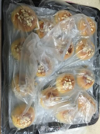 质朴的味道——豆沙面包的做法步骤：9