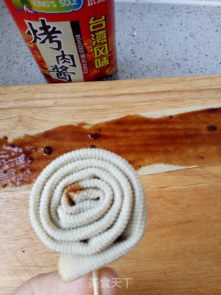 酱香烤豆皮的做法步骤：7