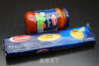 罗勒风味番茄酱意面的做法步骤：1