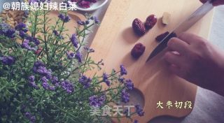女人一生一定要吃的玫瑰红糖饼的做法步骤：3