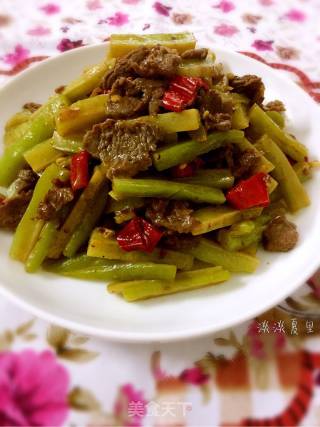 苦瓜炒牛肉——苦瓜不苦的小方法的做法步骤：9