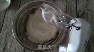 普通面粉版的戚风蛋糕的做法步骤：8