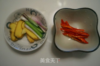 清蒸多宝鱼的做法步骤：2