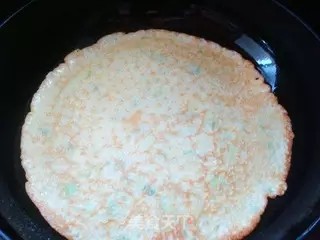 金黄色的葱花鸡蛋饼，你会做吗？的做法步骤：10