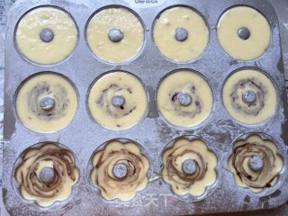 花样甜甜圈蛋糕的做法步骤：10