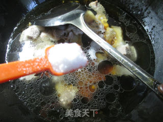 腐竹煮五花肉的做法步骤：7