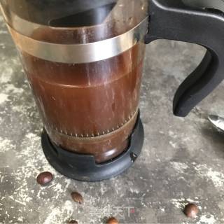 闻到香味就有精神的自制咖啡的做法步骤：3
