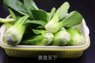 肉片炒青菜的做法步骤：1
