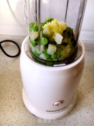 西蓝土豆豌豆泥的做法步骤：7