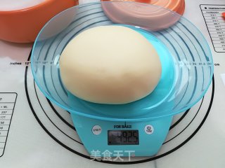 椰香软欧包的做法步骤：8