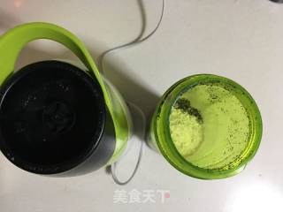 奶香黑芝麻大馒头的做法步骤：1
