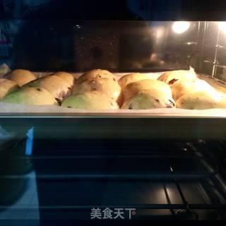 黑加仑乳酪面包的做法步骤：12