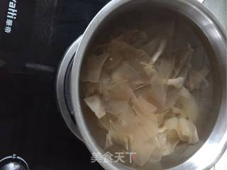 酸菜粉皮的做法步骤：4
