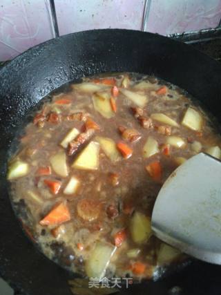 土豆红烧肉的做法步骤：8