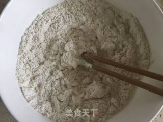 手抓饼的做法步骤：1