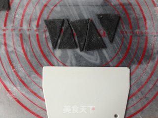企鹅馒头的做法步骤：7