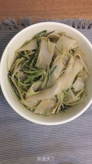 凉皮的做法步骤：7
